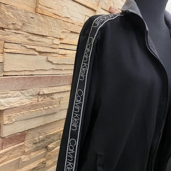 Calvin Klein Tech Jersey, Men's Full Zip Jacket Black  Size Medium - Picture 2 of 5